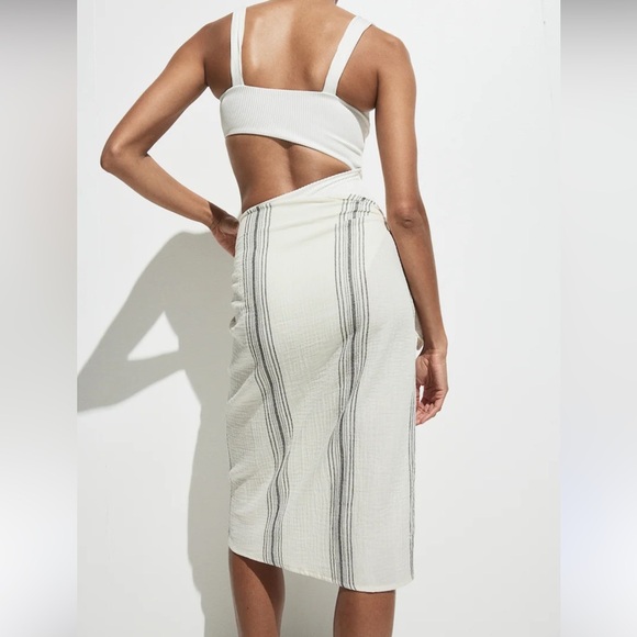 NEW H&M Cotton Wrapover Sarong | Cream‎ & Black Striped | M/L - Picture 5 of 13
